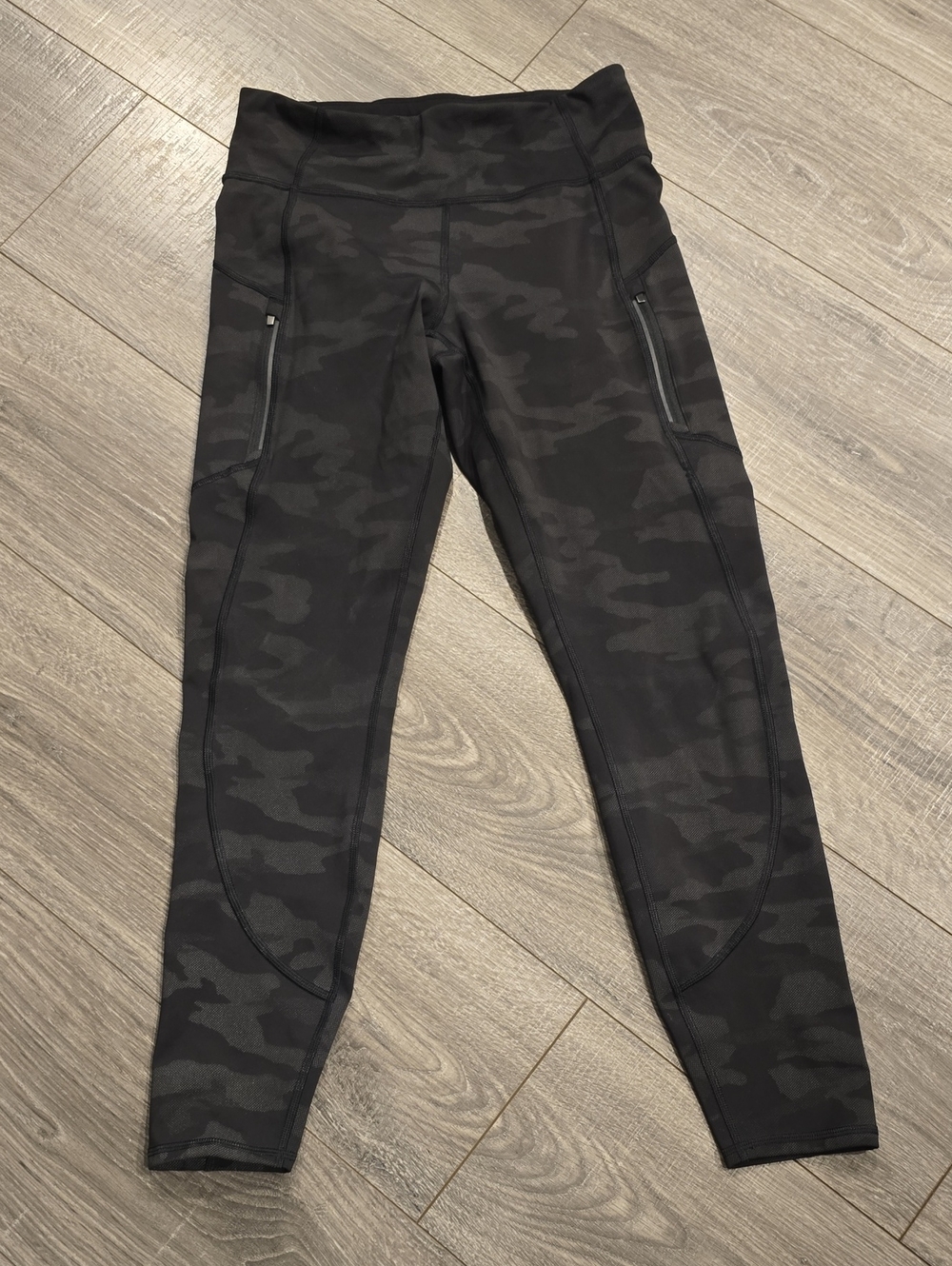 Athleta Girls Black Camo Leggings